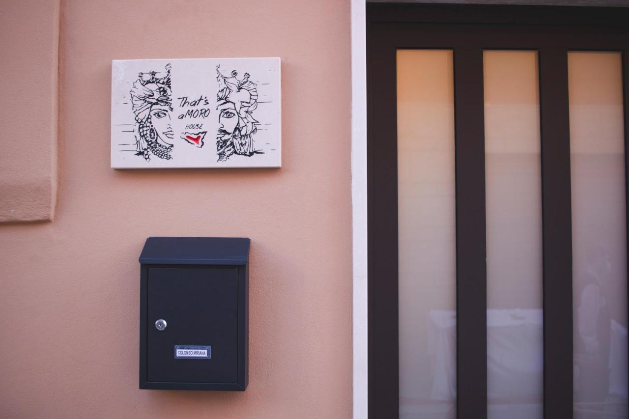 That'S Amoro House Pozzallo Bagian luar foto